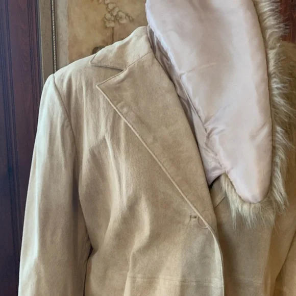 Terry Lewis Suede & Faux Fur Jacket - Picture 4 of 9